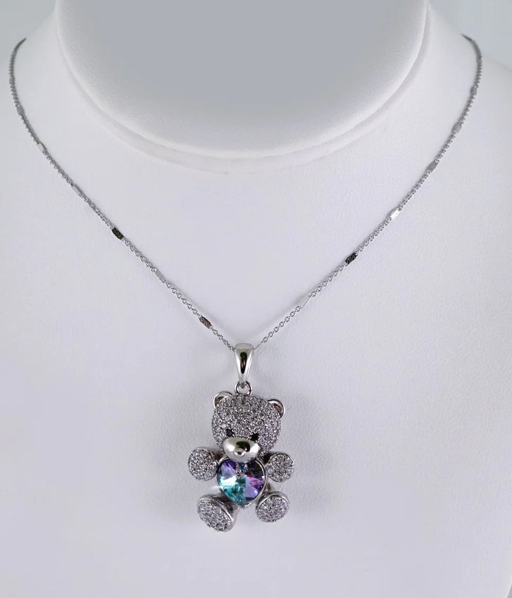 Teddy bear with diamond